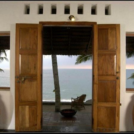 Karikkathi Beach House Thiruvananthapuram Екстериор снимка